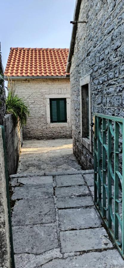 Old House Djurovic Villa Herceg Novi Exterior photo
